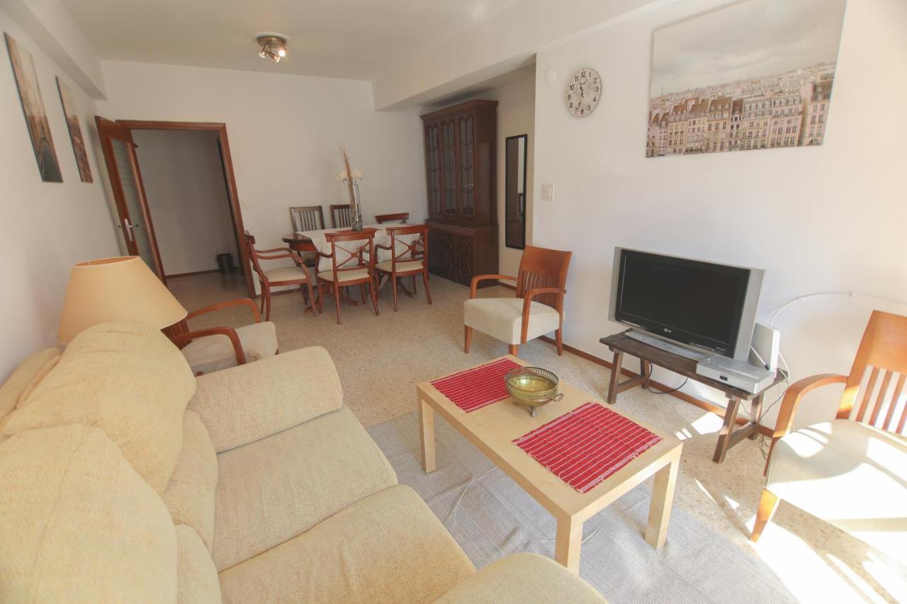Rentalsevilla Apartamento Luminoso Con 3 Appartement
