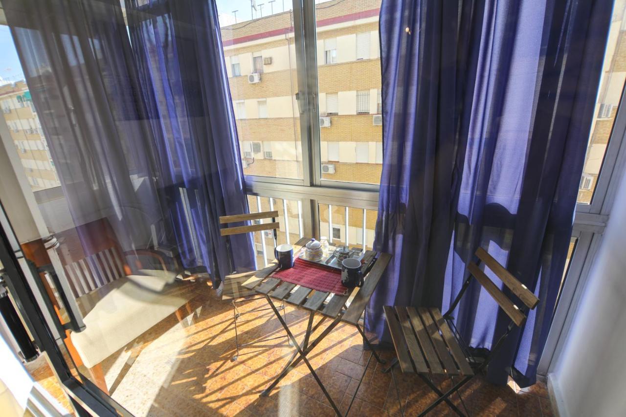 Rentalsevilla Apartamento Luminoso Con 3 Appartement Séville